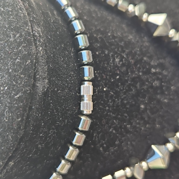 Vintage Hematite Peace Necklace - Picture 4 of 4